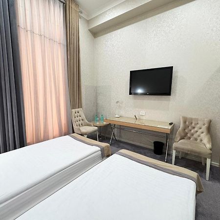 Hotel Reikartz Amirun Taskent Exterior foto