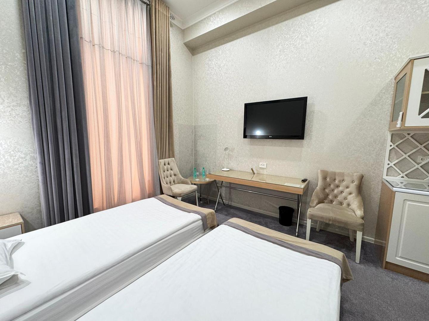Hotel Reikartz Amirun Taskent Exterior foto